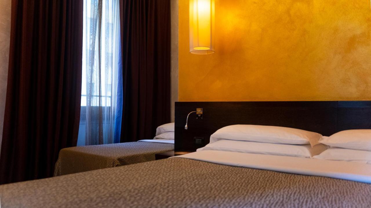 Hotel Re Di Roma Экстерьер фото